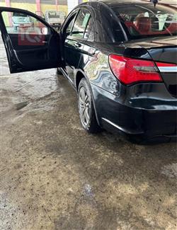 Chrysler 200